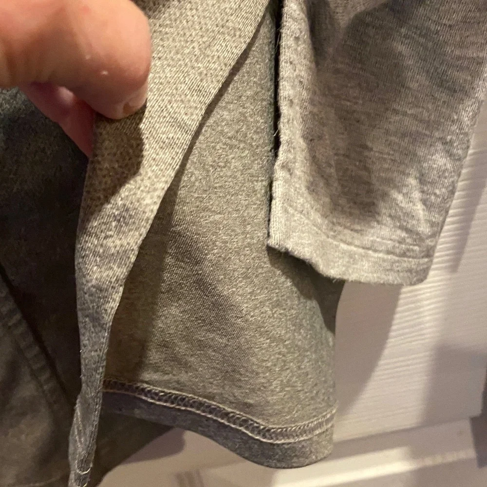 Harley-Davidson Light Gray Long Sleeve Scoop Neck Top - Picture 6 of 7